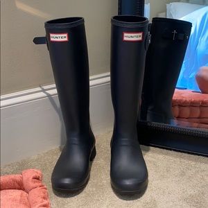 Women’s Hunter rain boots